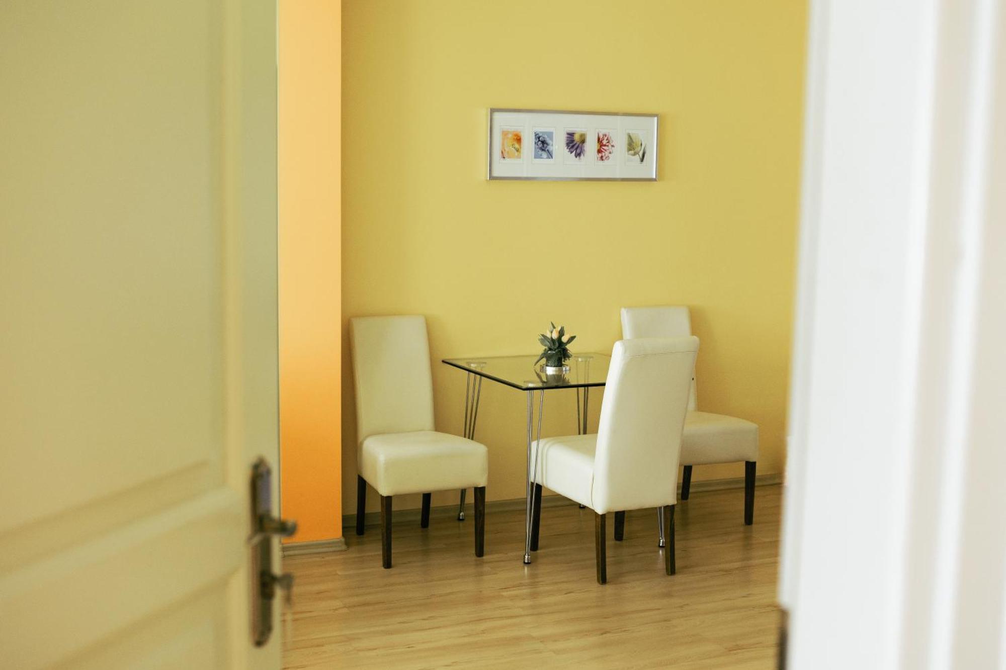Apartamenty Optimal 프우크 외부 사진